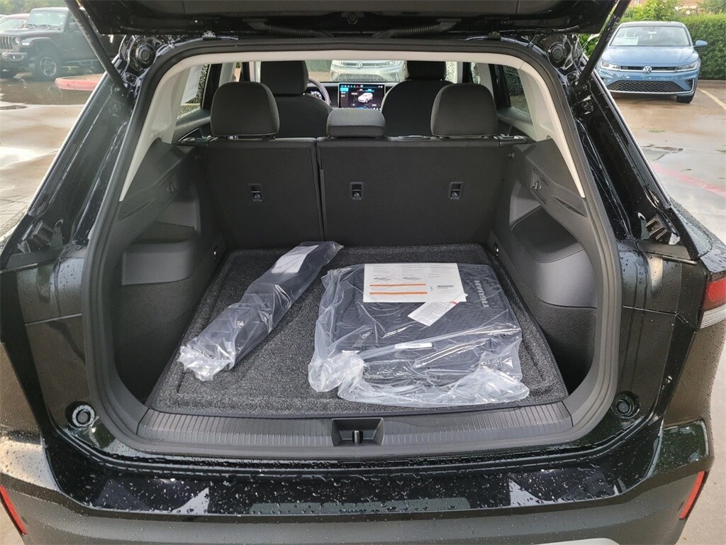 2025 Volkswagen Tiguan S photo 4