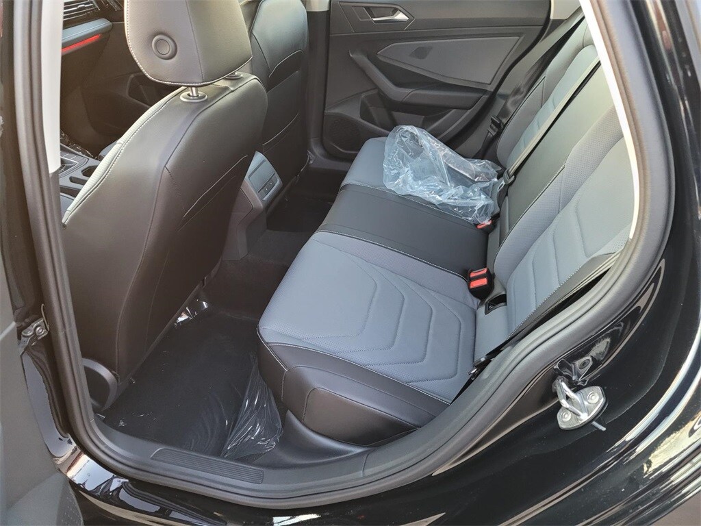 New 2026 Volkswagen Jetta 1.5T SEL Sedan