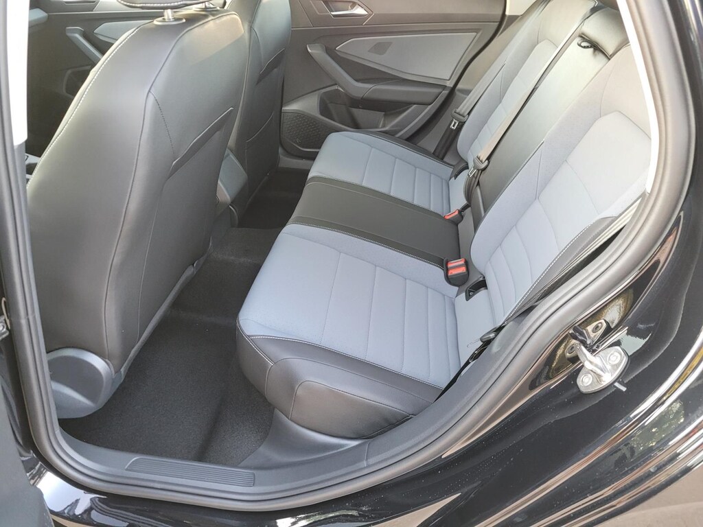 New 2027 Volkswagen Jetta 1.5T SE Sedan