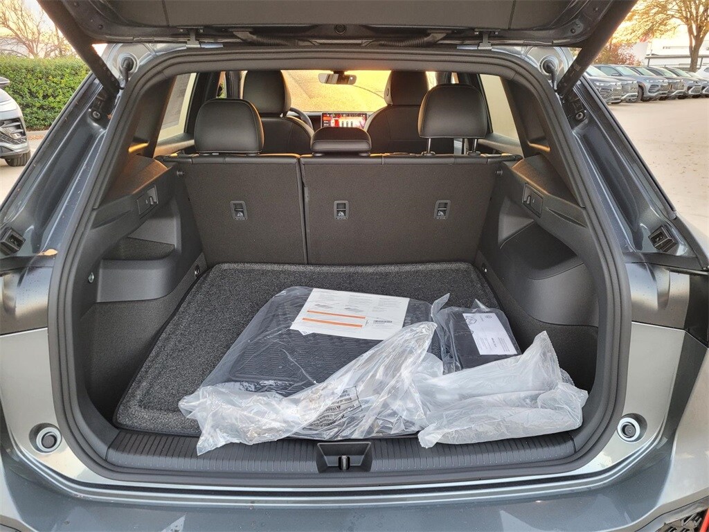 New 2026 Volkswagen Tiguan 2.0T SE R-Line Black SUV