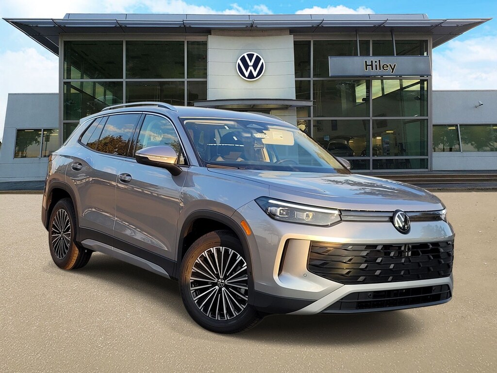 New 2026 Volkswagen Tiguan S SUV
