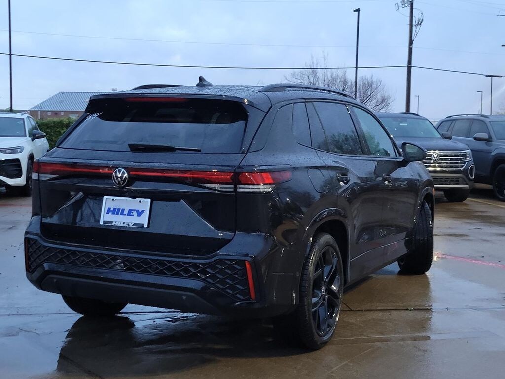 New 2026 Volkswagen Tiguan 2.0T SE R-Line Black SUV