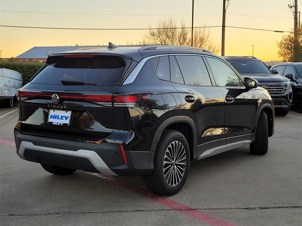 2026 Volkswagen Tiguan S photo 3
