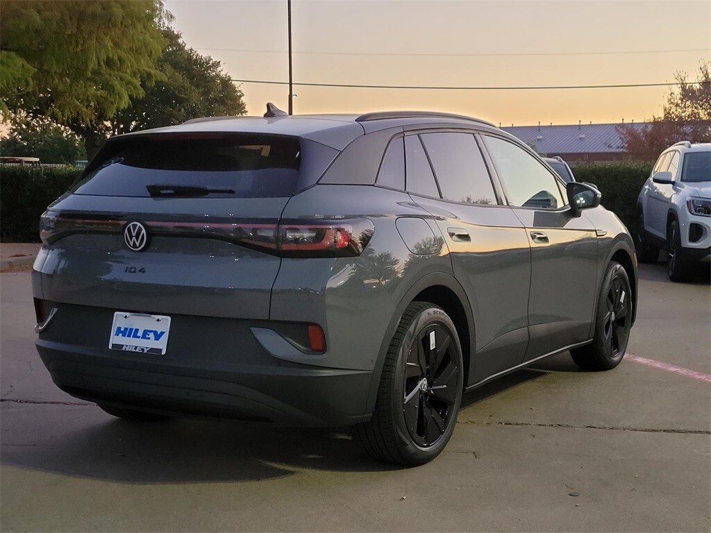 2025 Volkswagen ID.4 Pro S photo 3