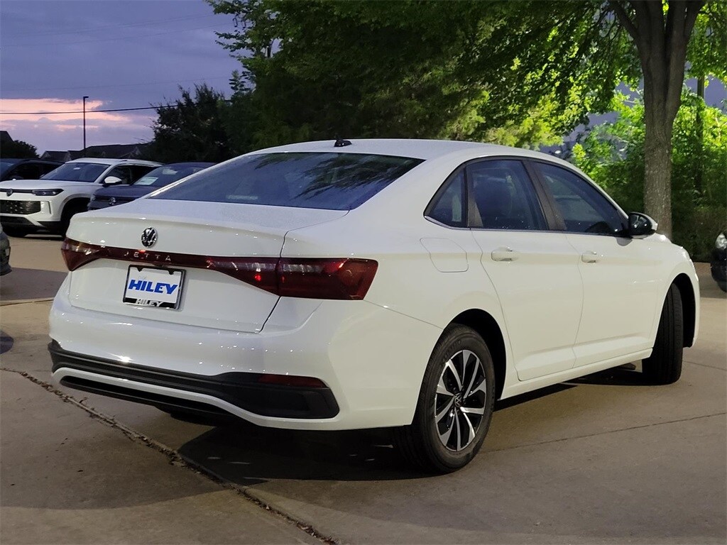 2025 Volkswagen Jetta 1.5T S photo 2