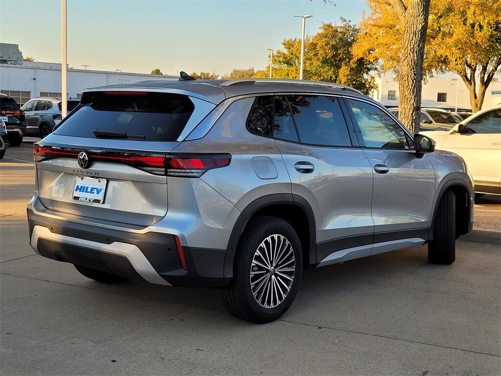 2026 Volkswagen Tiguan S photo 2