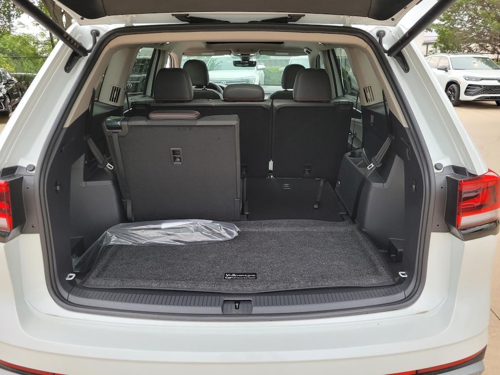 New 2026 Volkswagen Atlas 2.0T Peak Edition SUV