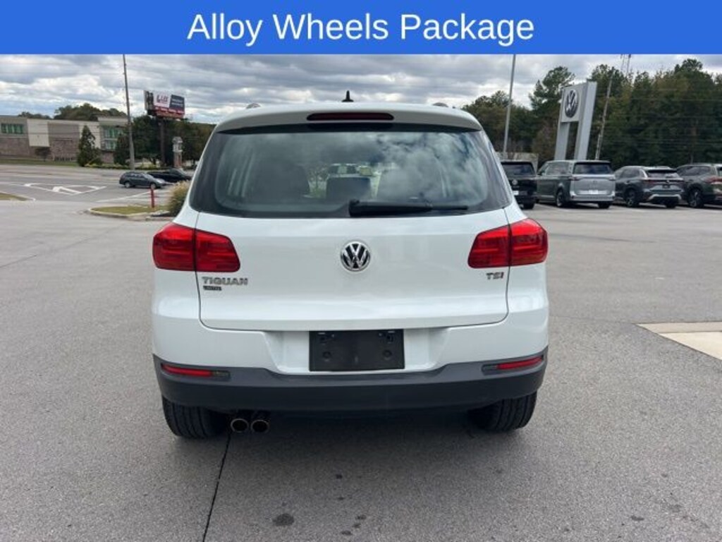 Used 2017 Volkswagen Tiguan Limited 2.0T SUV