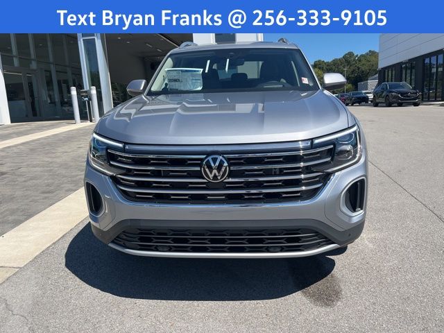 2026 Volkswagen Atlas SEL photo 2