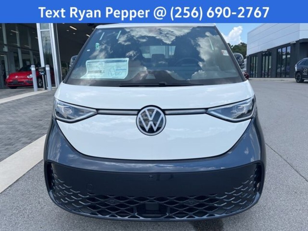 New 2025 Volkswagen ID. Buzz Pro S Plus Van Passenger Van