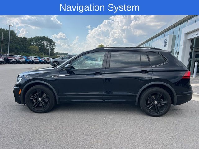 2019 Volkswagen Tiguan SEL R-Line photo 2