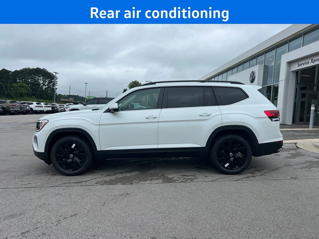 New 2026 Volkswagen Atlas SE w/Technology SUV
