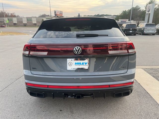 2026 Volkswagen Atlas Cross Sport SEL R-Line photo 4