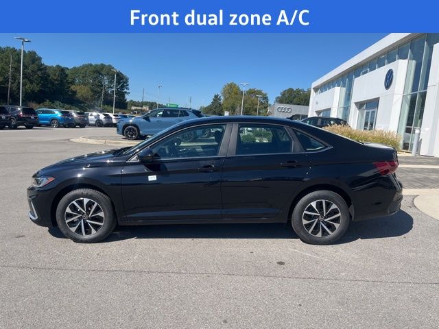 2026 Volkswagen Jetta 1.5T S photo 3