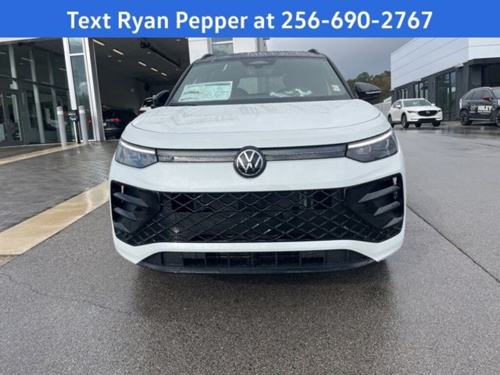 New 2026 Volkswagen Tiguan 2.0T SE R-Line Black SUV