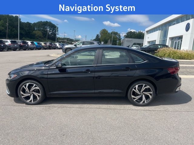 2025 Volkswagen Jetta 1.5T SEL photo 3