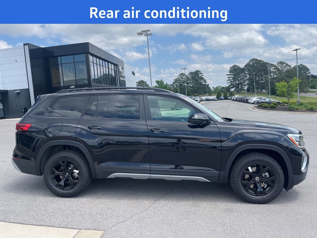 New 2026 Volkswagen Atlas Peak Edition SUV