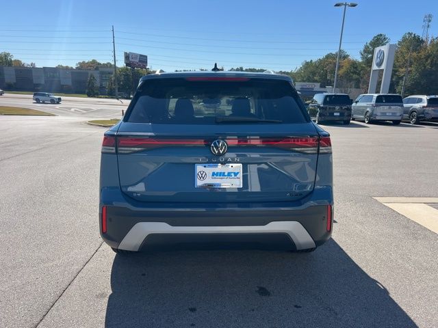 2026 Volkswagen Tiguan SE photo 4
