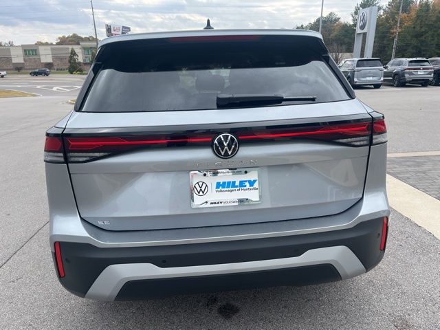 2026 Volkswagen Tiguan SE photo 4