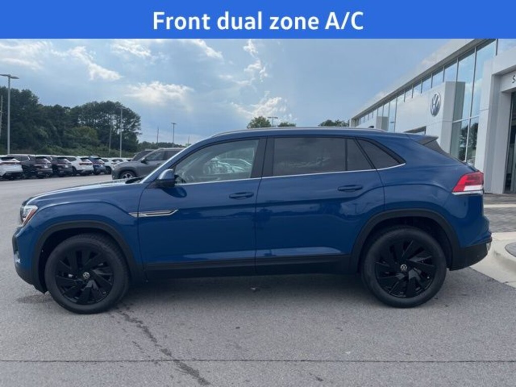 New 2026 Volkswagen Atlas Cross Sport 2.0T SE w/Technology SUV