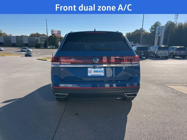 2026 Volkswagen Atlas SE photo 4