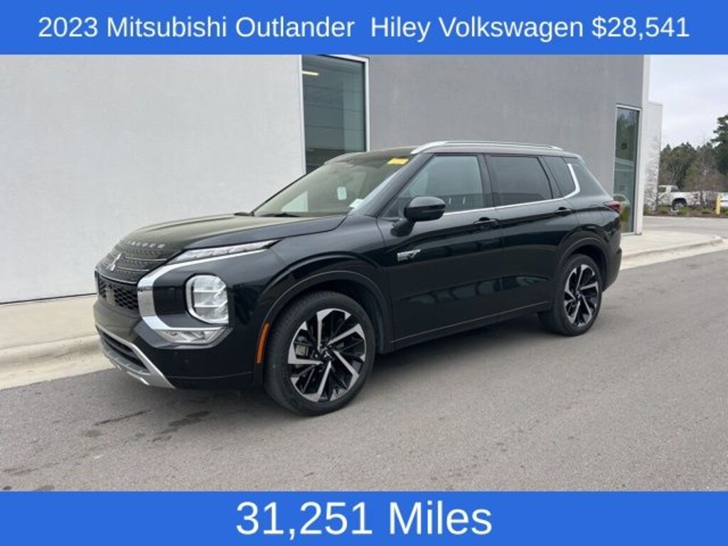 Used 2023 Mitsubishi Outlander Plug-In Hybrid 40th Anniversary SUV