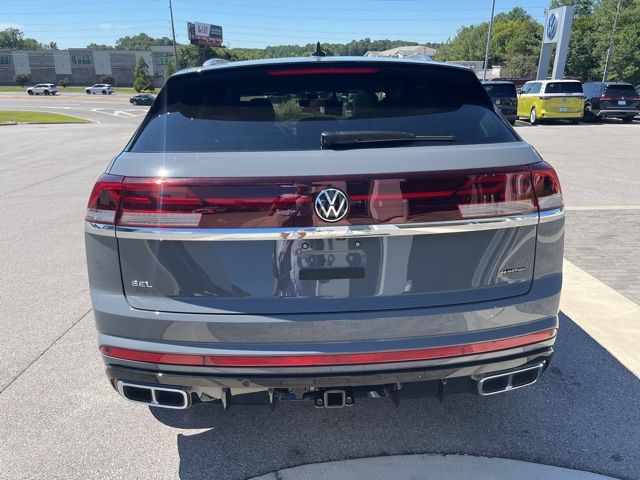 2026 Volkswagen Atlas Cross Sport SEL Premium R-Line photo 3