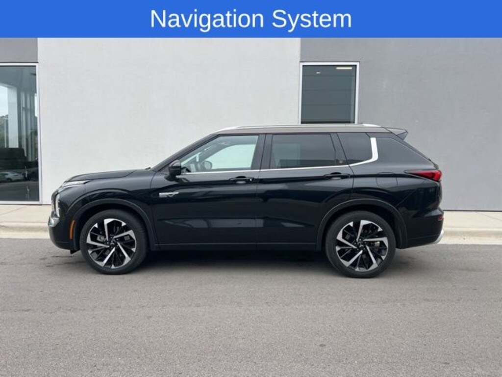 Used 2023 Mitsubishi Outlander Plug-In Hybrid 40th Anniversary SUV