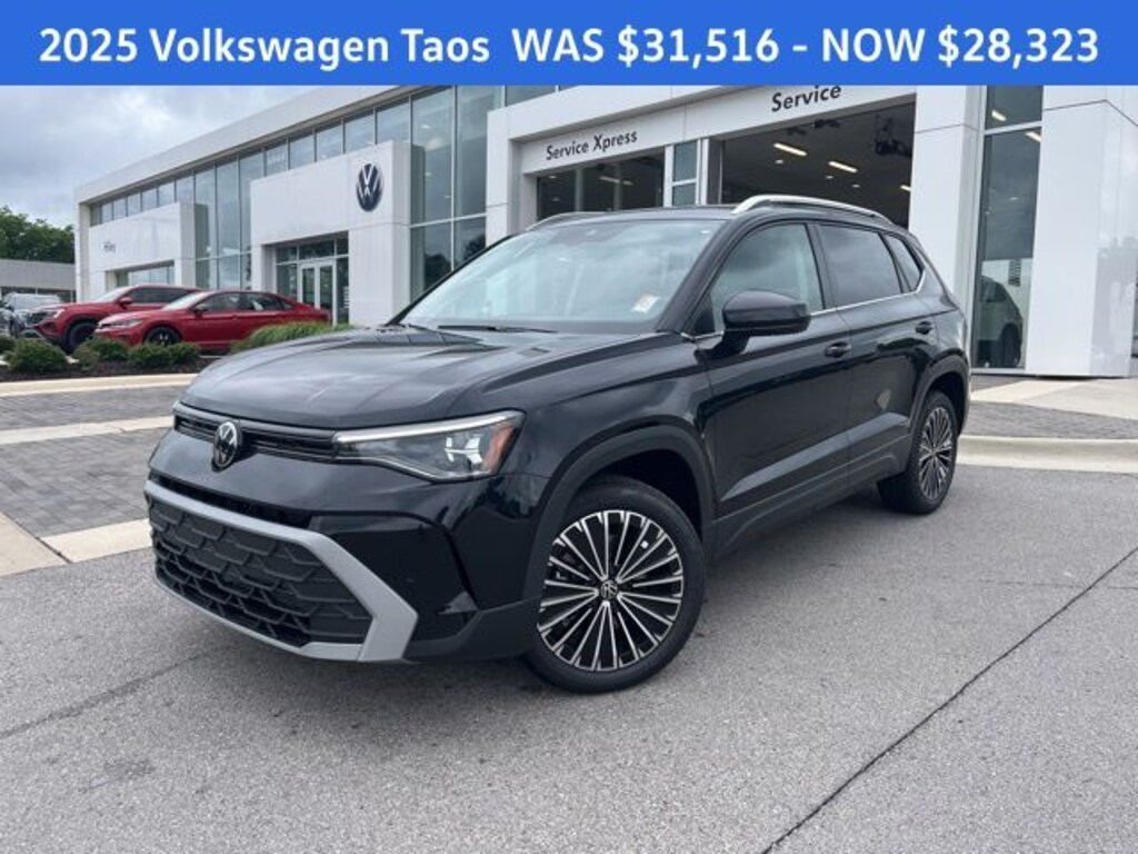 New 2025 Volkswagen Taos 1.5T SE SUV