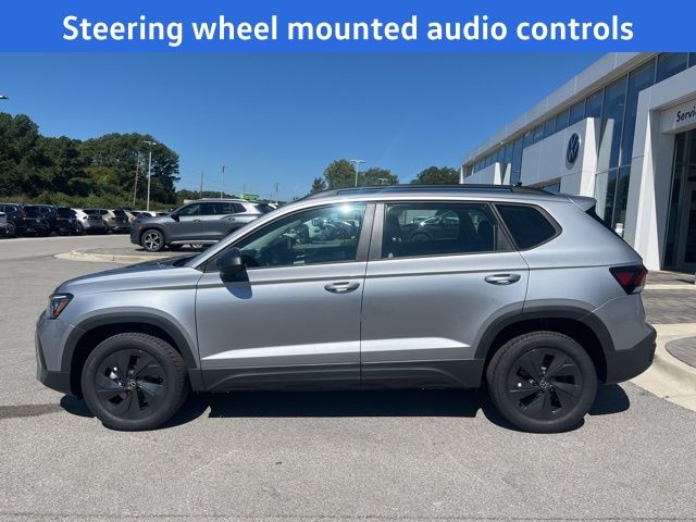 2025 Volkswagen Taos S photo 3