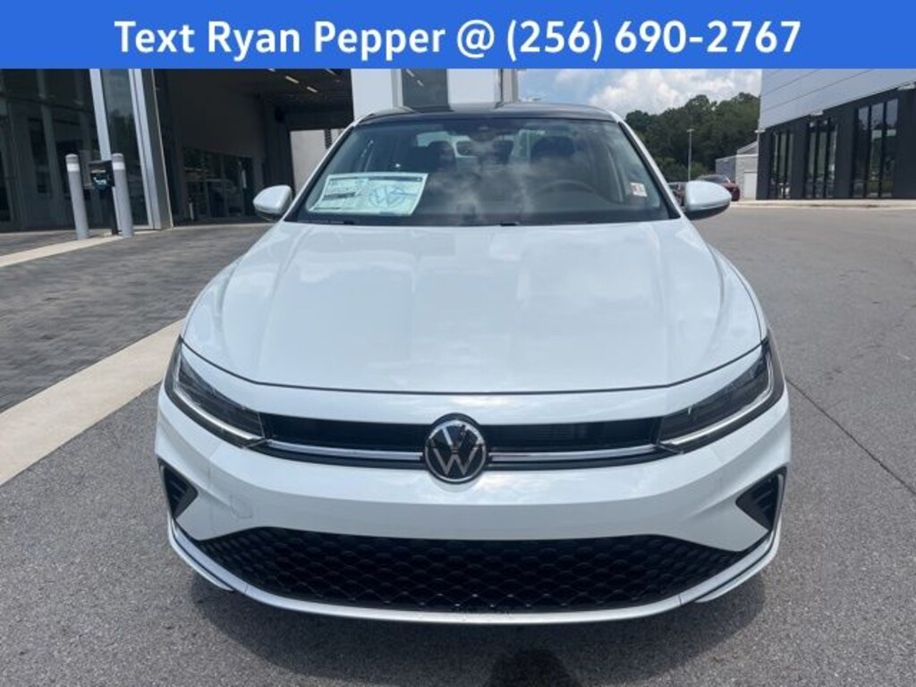 New 2025 Volkswagen Jetta 1.5T SEL Sedan