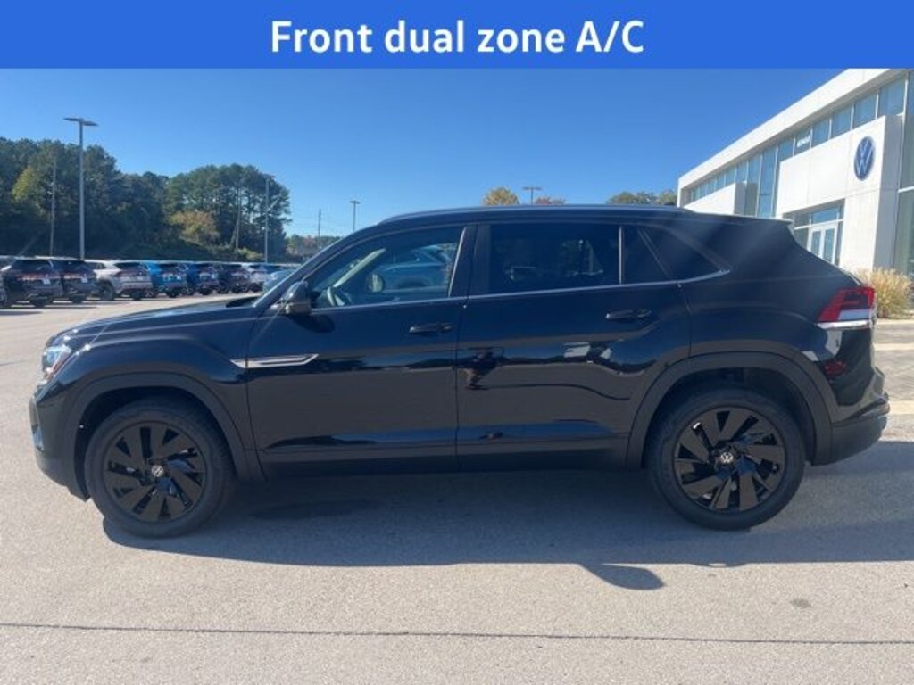 New 2026 Volkswagen Atlas Cross Sport 2.0T SE w/Technology SUV
