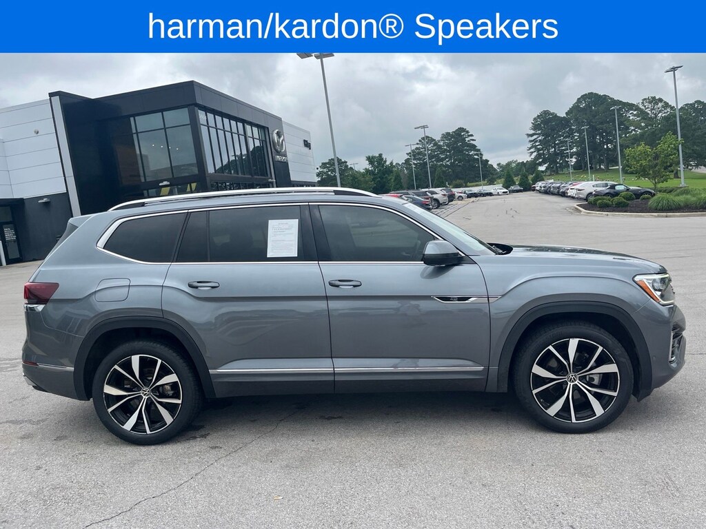 Used 2024 Volkswagen Atlas 2.0T SEL Premium R-Line SUV