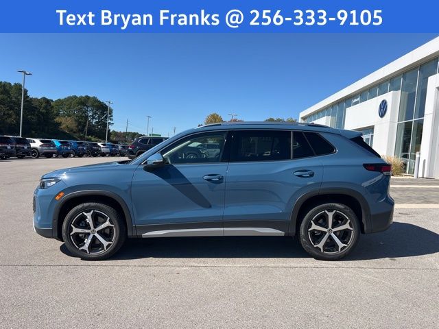 2026 Volkswagen Tiguan SE photo 3