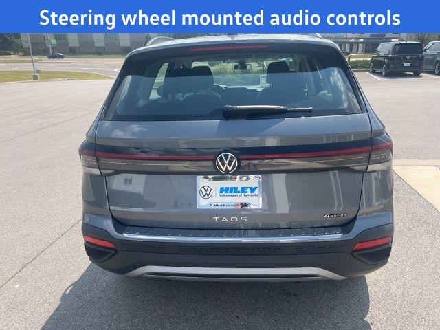 2025 Volkswagen Taos S photo 4