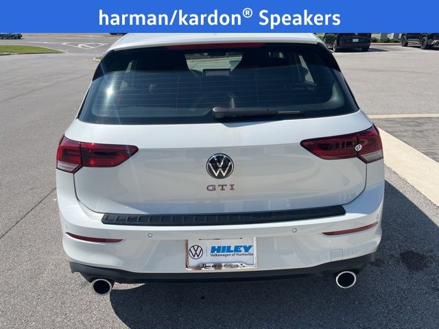 2025 Volkswagen Golf GTI SE photo 4