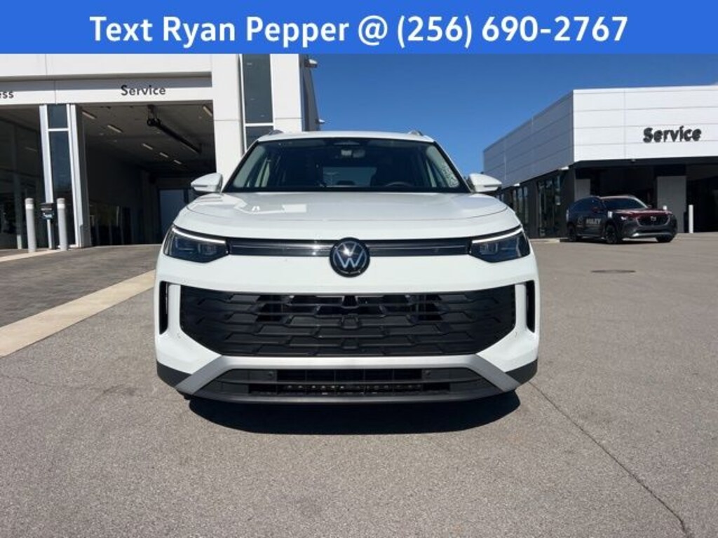 New 2026 Volkswagen Tiguan 2.0T SE SUV