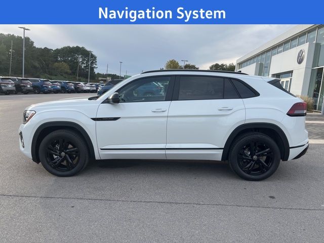 2026 Volkswagen Atlas Cross Sport SEL R-Line photo 3