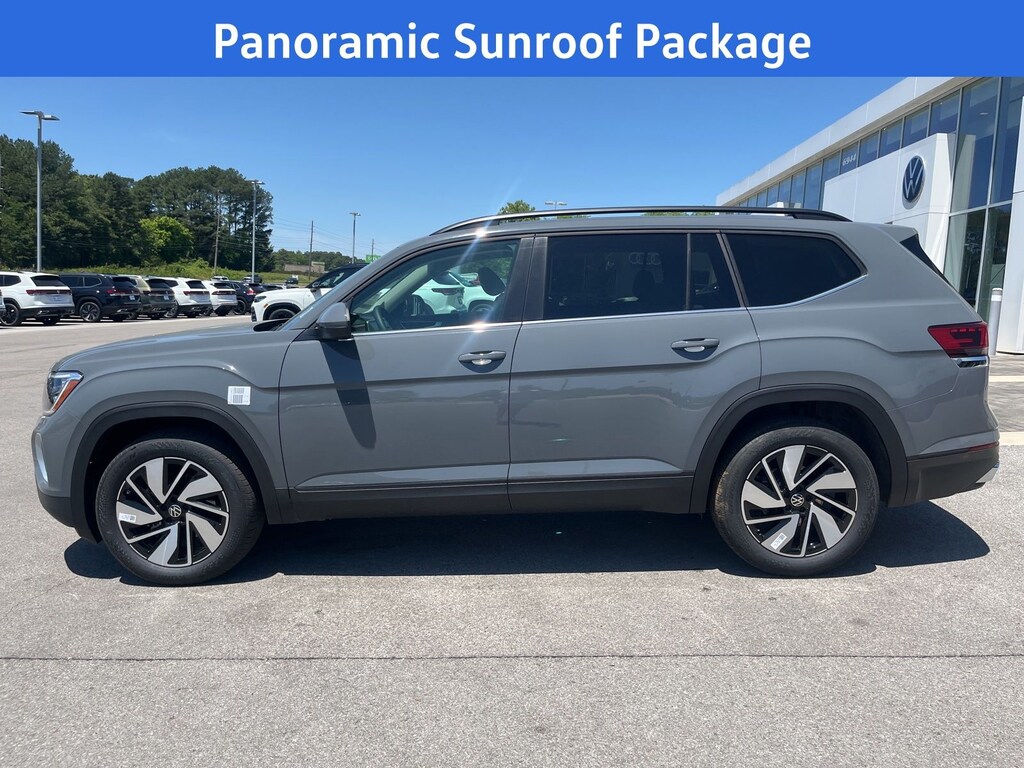 New 2026 Volkswagen Atlas SE w/Technology SUV
