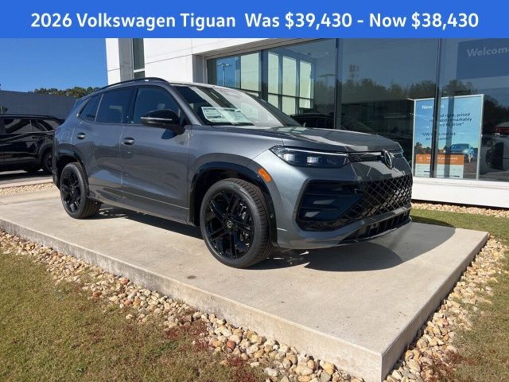New 2026 Volkswagen Tiguan 2.0T SE R-Line Black SUV