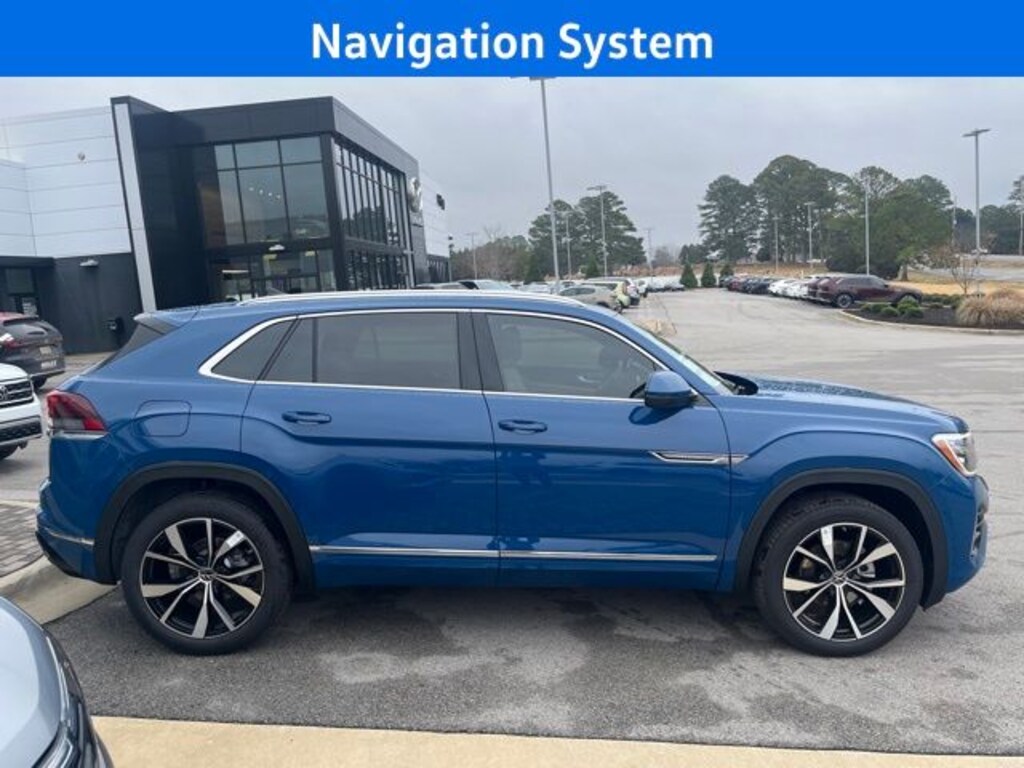 New 2025 Volkswagen Atlas Cross Sport 2.0T SEL Premium R-Line SUV