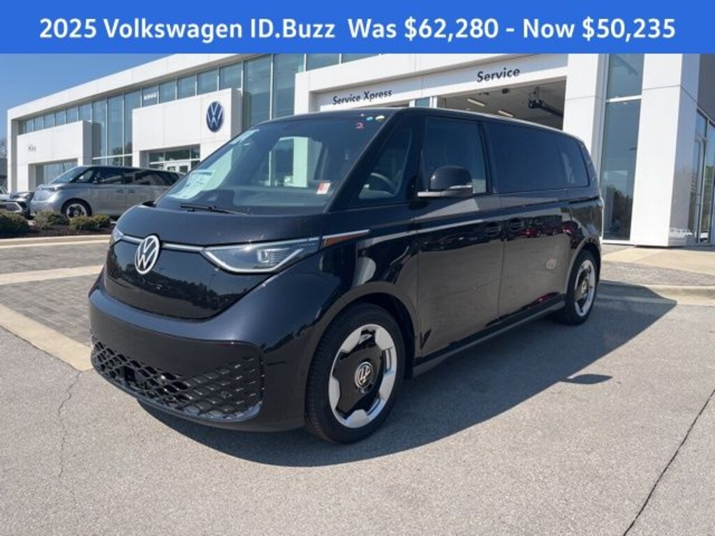 New 2025 Volkswagen ID. Buzz Pro S Van Passenger Van