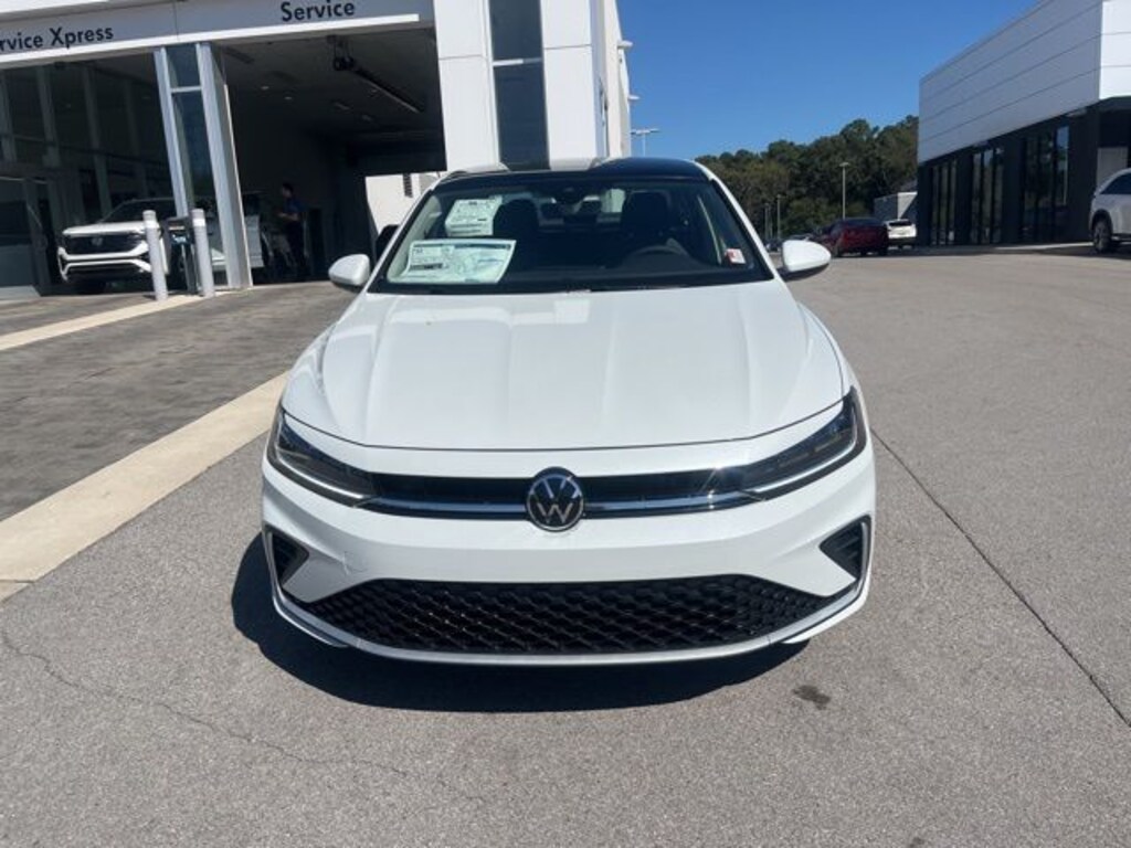 New 2026 Volkswagen Jetta 1.5T SE Sedan