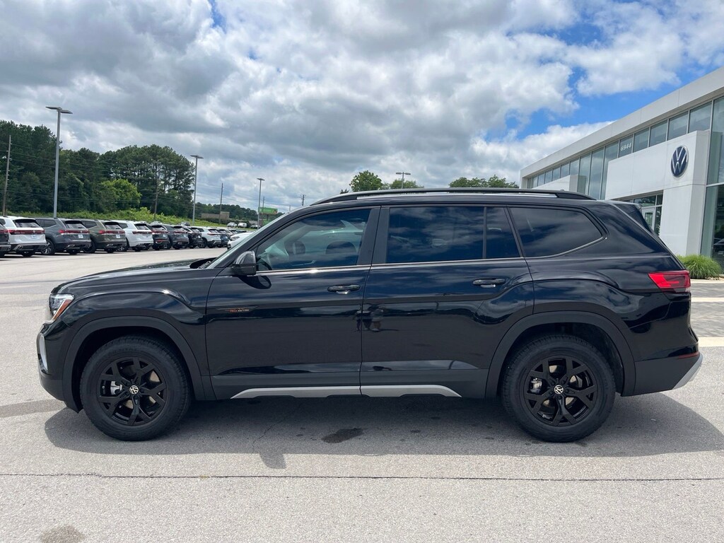 New 2026 Volkswagen Atlas 2.0T Peak Edition SUV