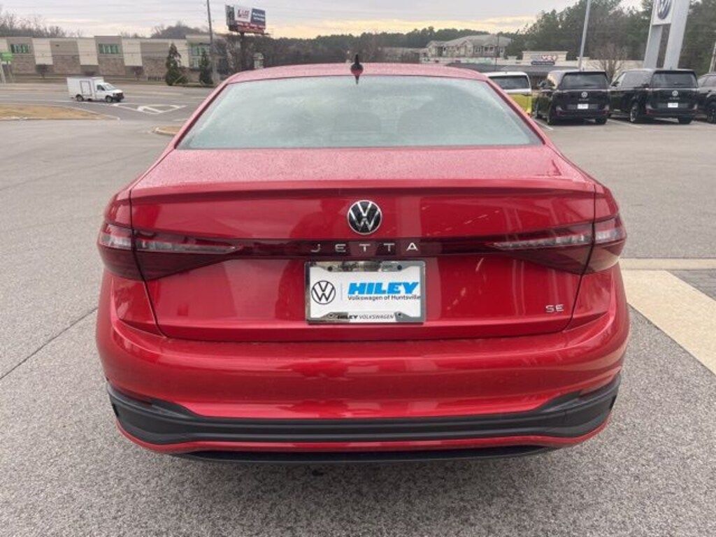New 2026 Volkswagen Jetta 1.5T SE Sedan