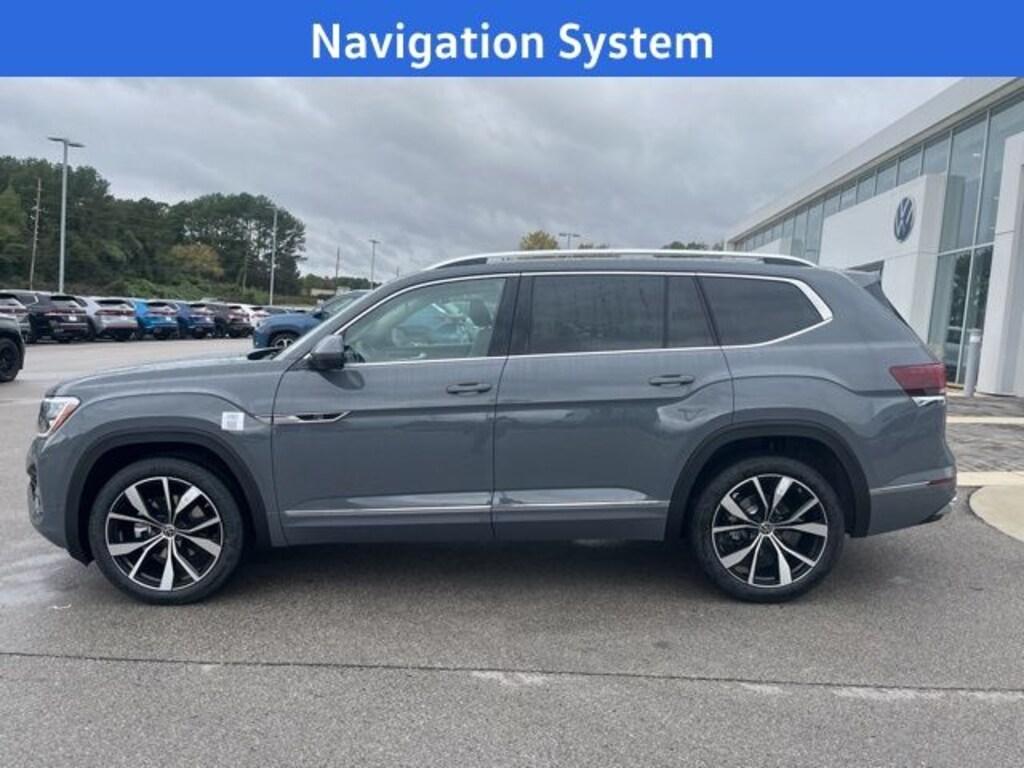 New 2026 Volkswagen Atlas 2.0T SEL Premium R-Line SUV