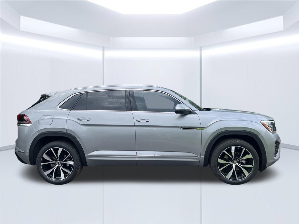 New 2026 Volkswagen Atlas Cross Sport SEL Premium R-Line SUV