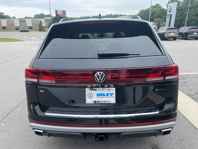 2026 Volkswagen Atlas Peak Edition SE photo 4