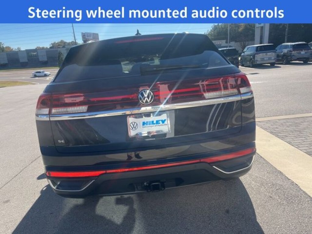 New 2026 Volkswagen Atlas Cross Sport 2.0T SE w/Technology SUV