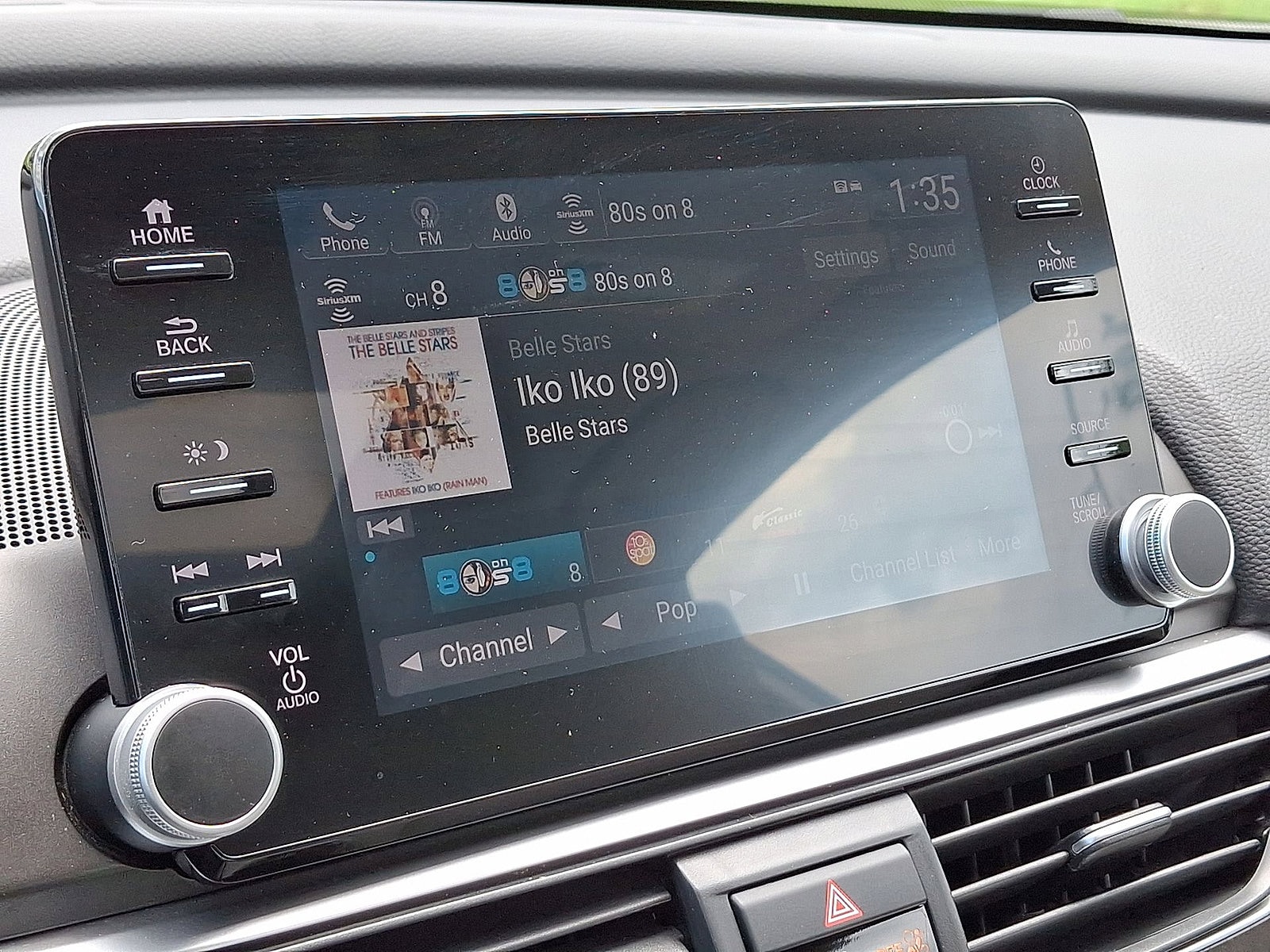 2018 Honda Accord EX-L - Photo 14